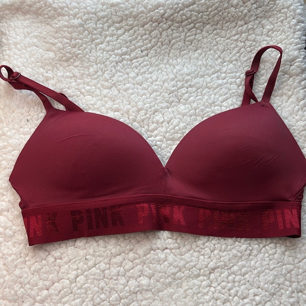 *BUNDLE* Pink Victoria Secret bra